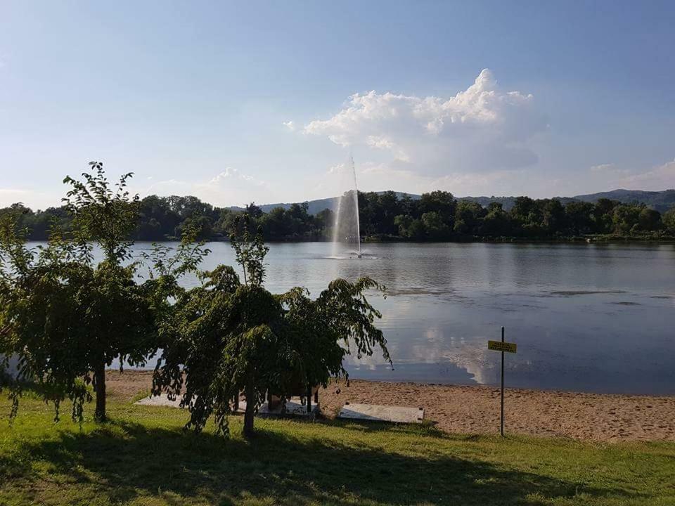 Hotel Sobe EMILIJA Veliko Gradište Exterior foto